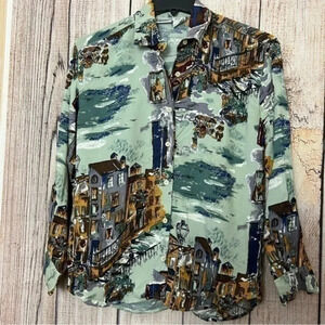 Vintage Capacity CityScapes women’s button up shirt size Small Petite